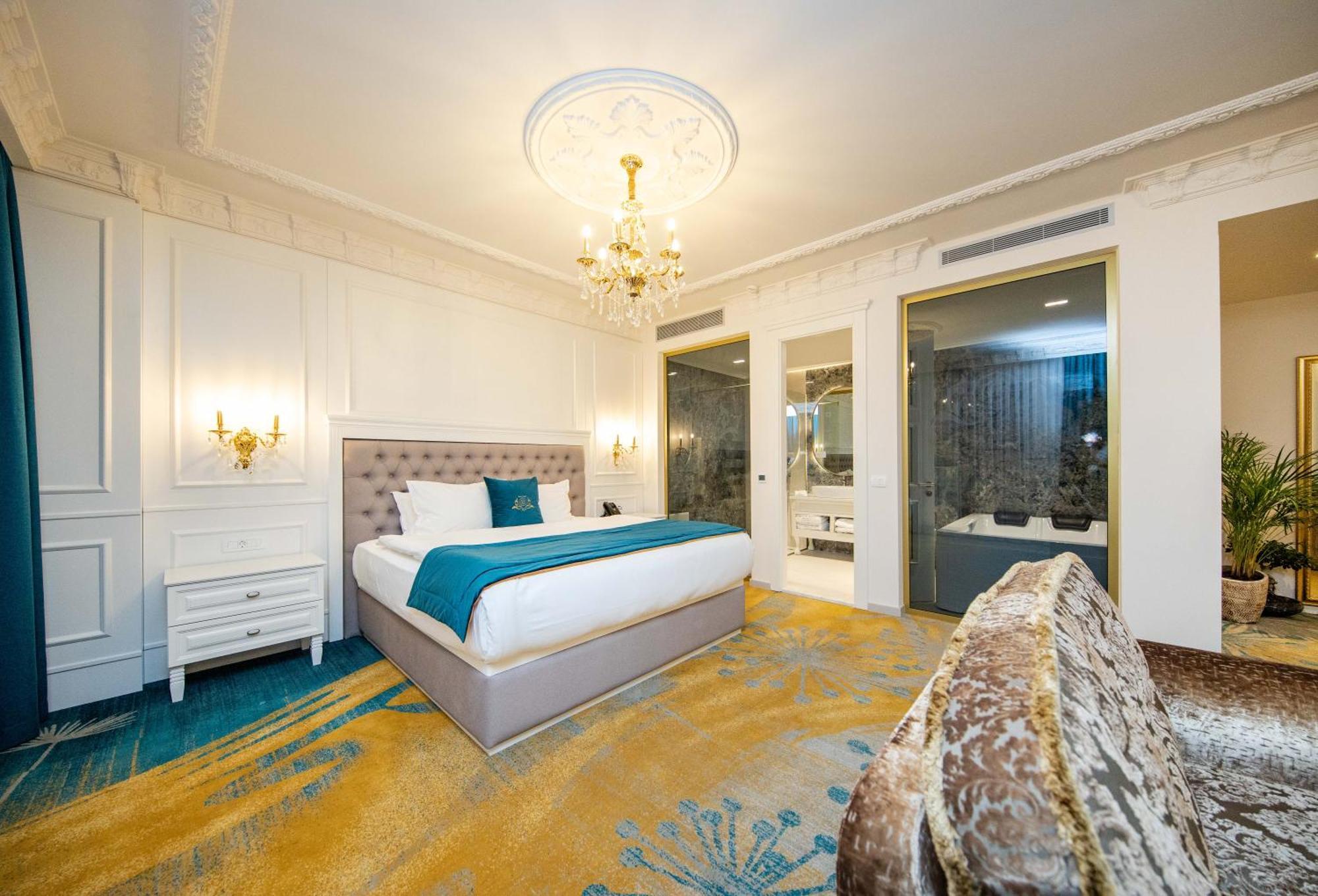Grand Hotel Belushi Boge エクステリア 写真